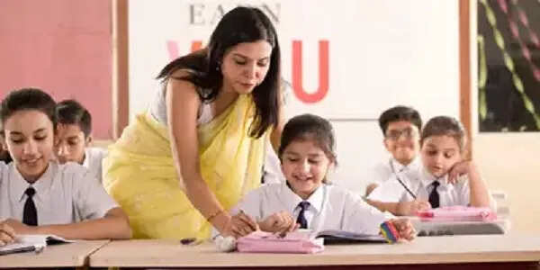 भारत के मुख्य निर्वाचन आयुक्त का स्वीडन दौरा: चुनावी सत्यनिष्ठा पर सम्मेलन में भागीदारी