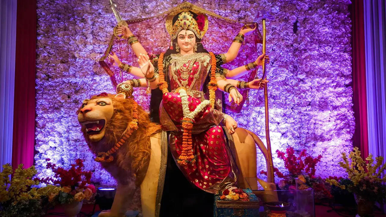 श्री भगवती स्तोत्रम्: शक्ति की देवी की स्तुति का महत्व