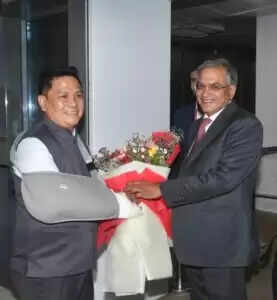 बिहार विधानसभा चुनाव की तैयारियों की समीक्षा के लिए चुनाव आयोग का दौरा
