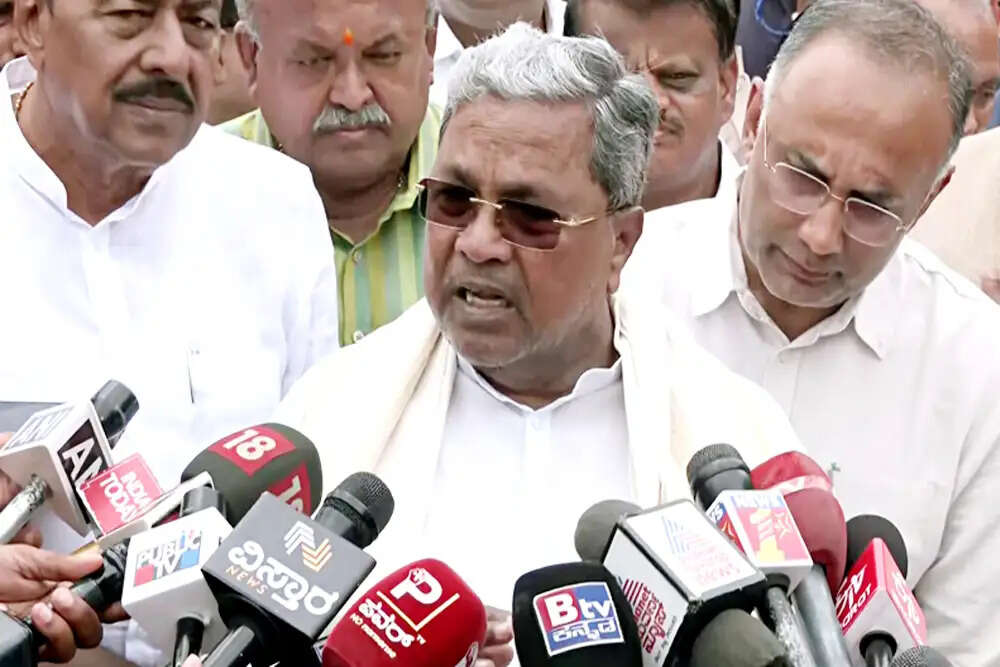 कर्नाटक में 16 साल से कम उम्र के बच्चों के लिए सोशल मीडिया पर पाबंदी