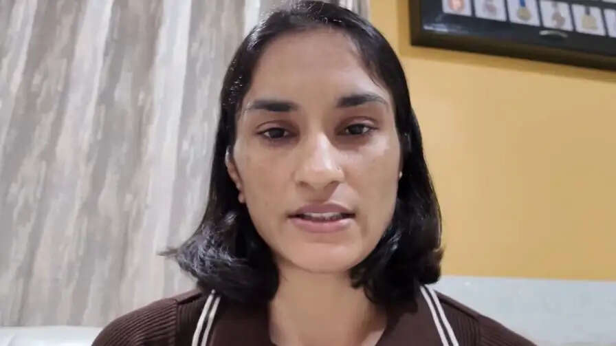 विनेश फोगाट ने बृजभूषण पर नए आरोप लगाए, सरकार को ठहराया जिम्मेदार