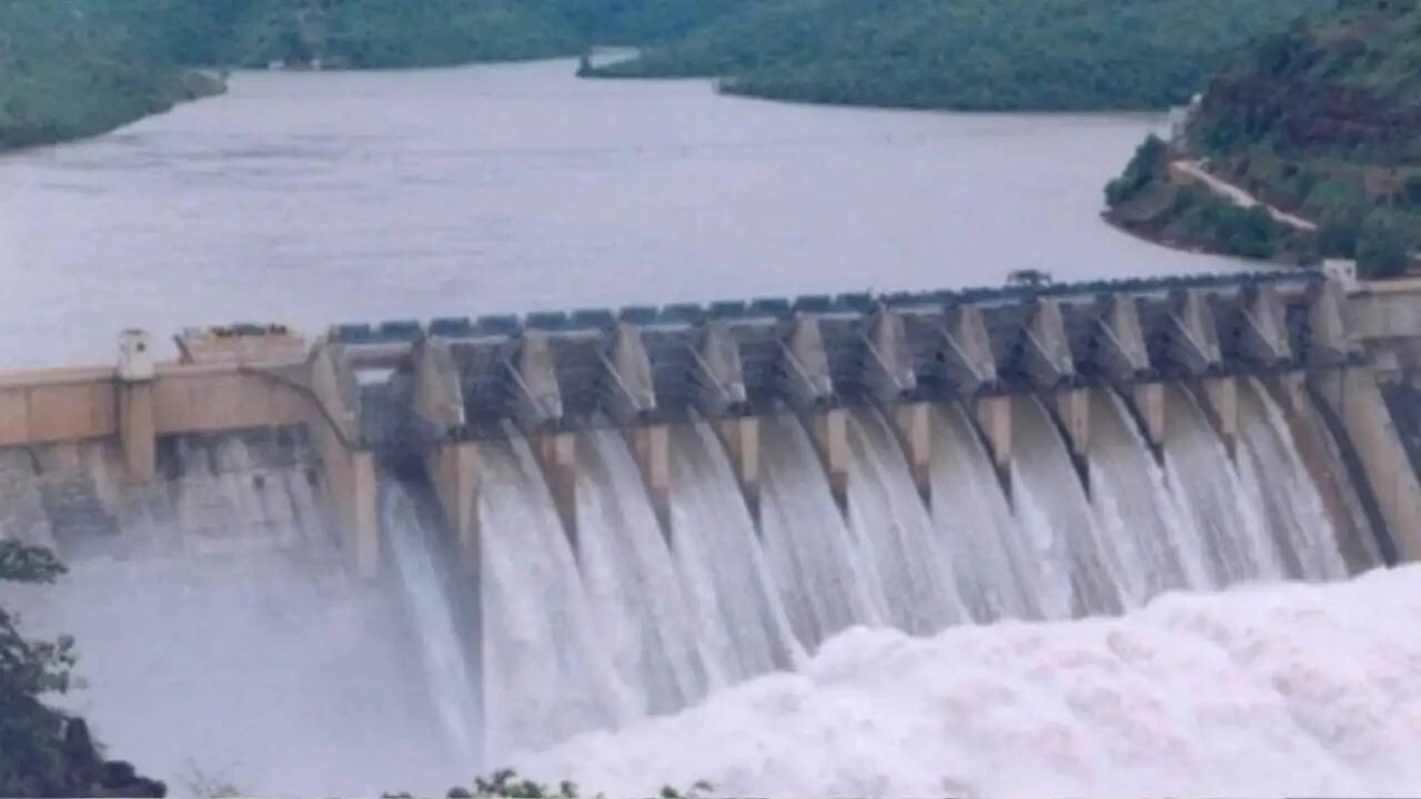 भाखड़ा डैम में जलस्तर में वृद्धि, प्रशासन की चिंता बढ़ी