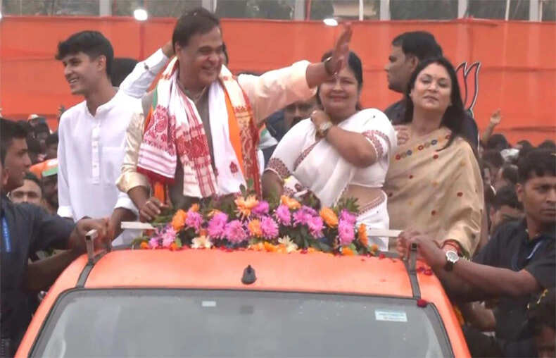 असम विधानसभा चुनाव 2026: हिमंत बिस्वा सरमा ने नामांकन के बाद भरी रैली