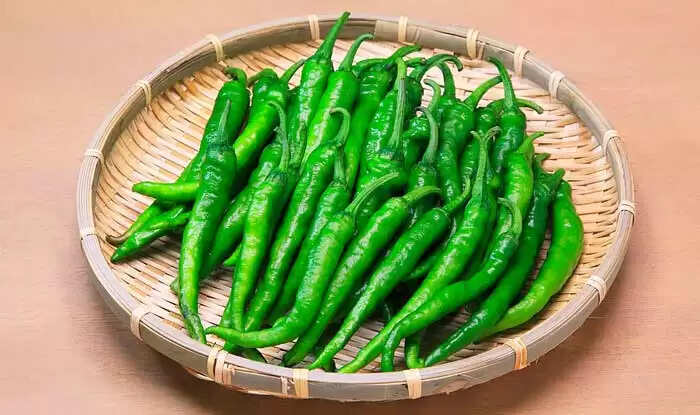हरी मिर्च और अदरक: सेहत के लिए अद्भुत लाभ