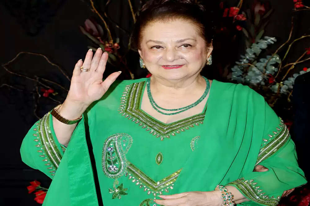सायरा बानो ने ईद-उल-अजहा पर दी शुभकामनाएं, एकता और सहानुभूति का संदेश