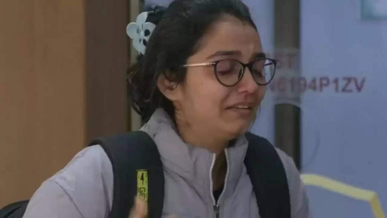 इंडिगो एयरलाइंस में हड़कंप: यात्रियों की बढ़ती परेशानियों के बीच क्या है समाधान?