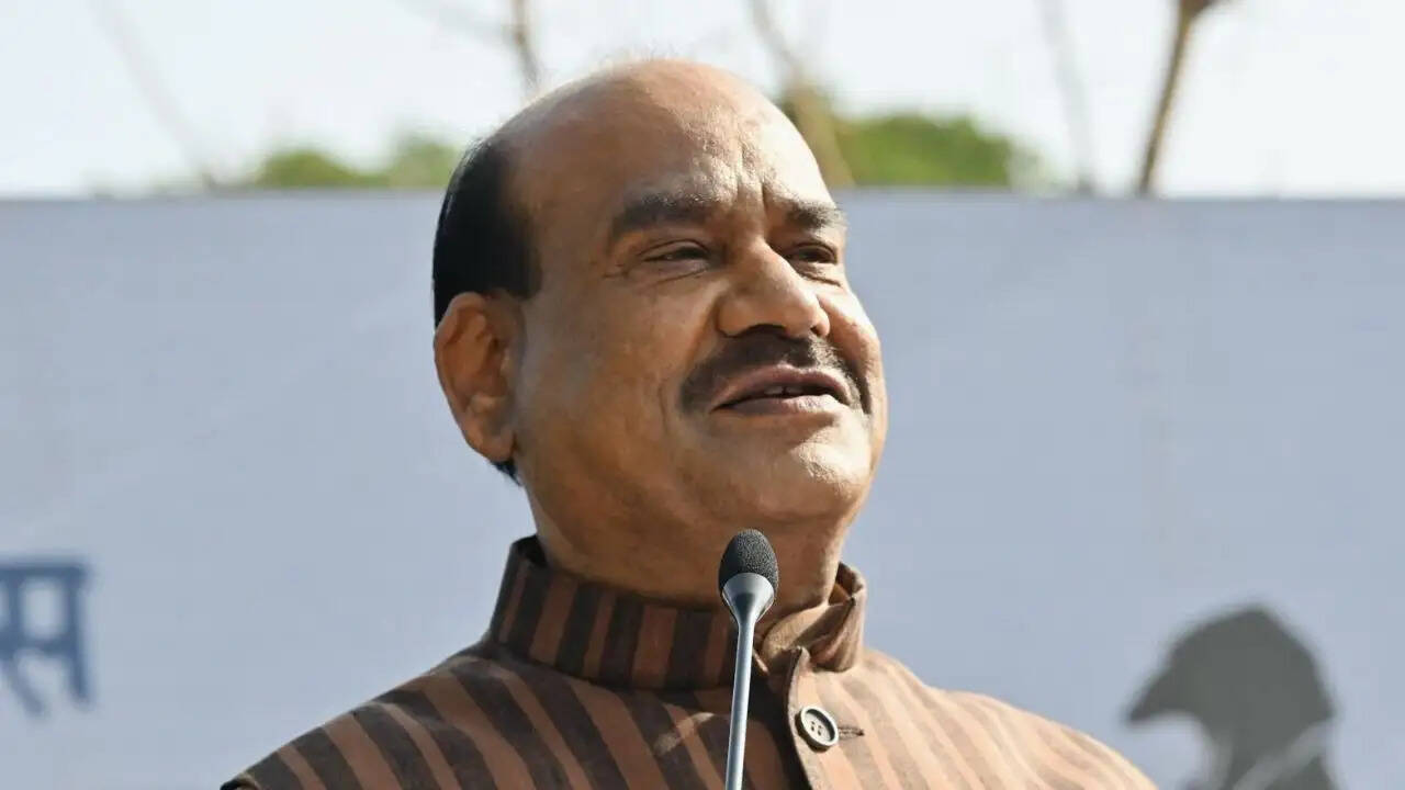 बजट सत्र में लोकसभा स्पीकर के खिलाफ अविश्वास प्रस्ताव की चर्चा