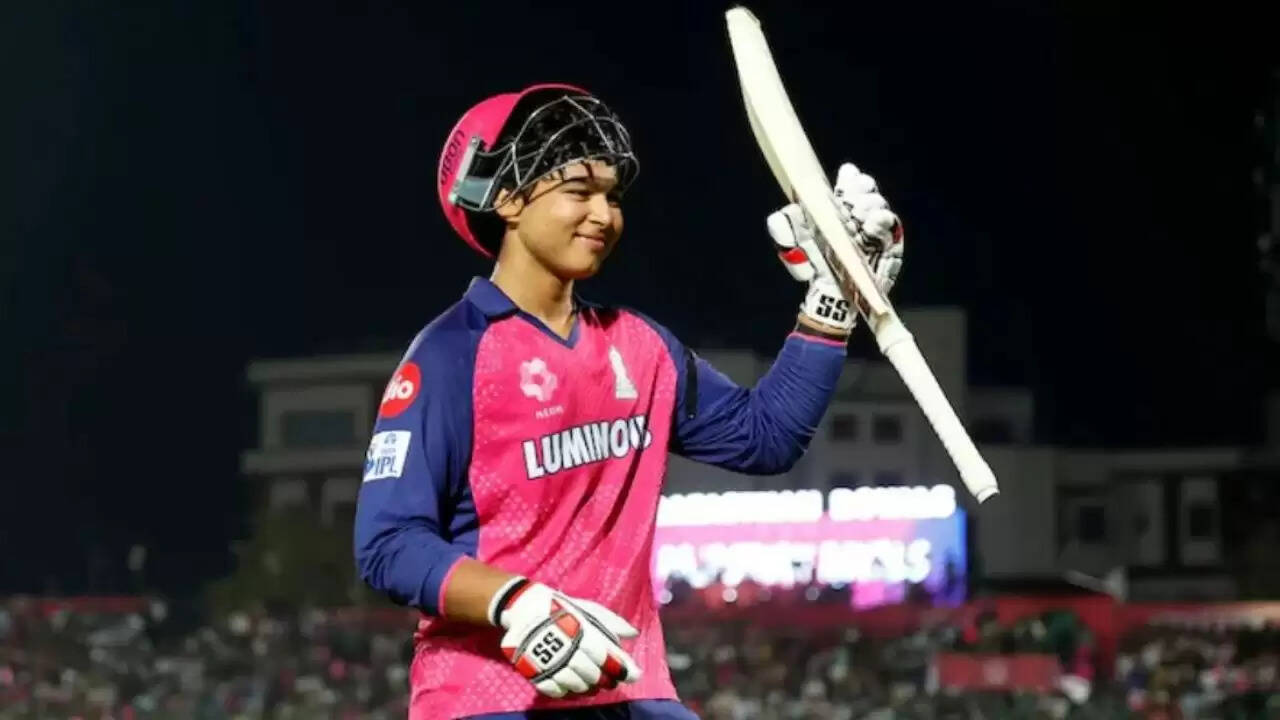Vaibhav Suryavanshi ने ऑस्ट्रेलिया अंडर-19 के खिलाफ 11 गेंदों में बनाए 56 रन