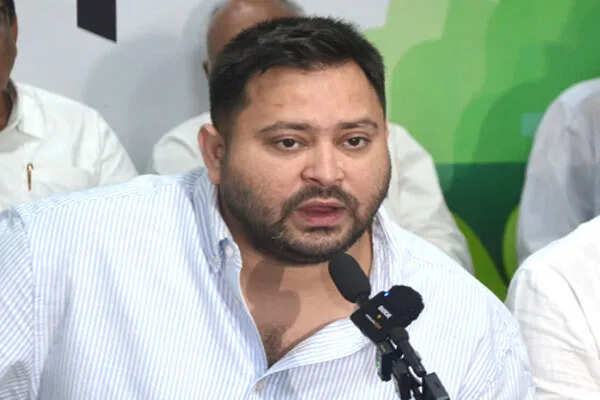 तेजस्वी यादव ने बिहार विधानसभा में मतदाता सूची पर उठाए गंभीर सवाल