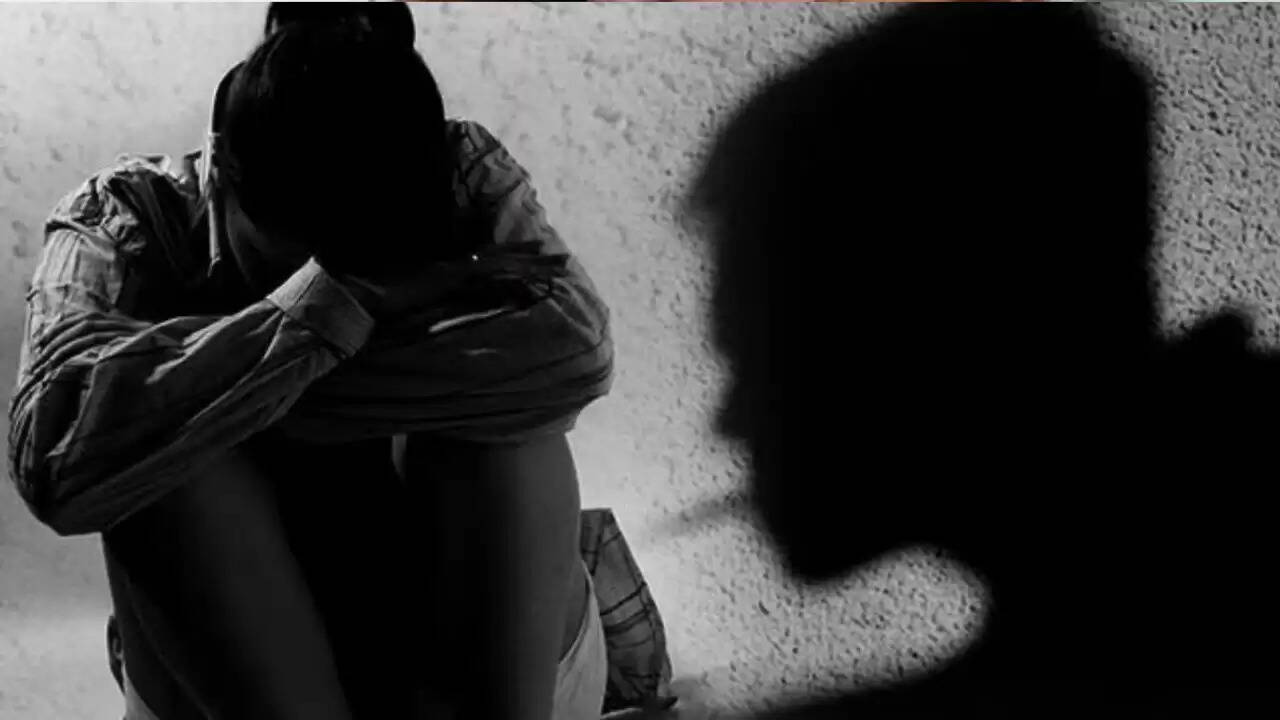 लव जिहाद का मामला: लखनऊ में मुस्लिम युवक ने हनुमान चालीसा से फंसाई हिंदू युवती