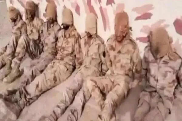पाकिस्तान और अफगानिस्तान के बीच बढ़ता तनाव: 15 सैनिक मारे गए