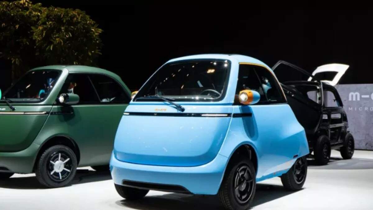 Geneva Motor Show: बेहद कम दाम में पेश हुई क्यूट सी ईवी, सनरूफ जैसे फीचर्स के साथ देगी 177 KM की रेंज