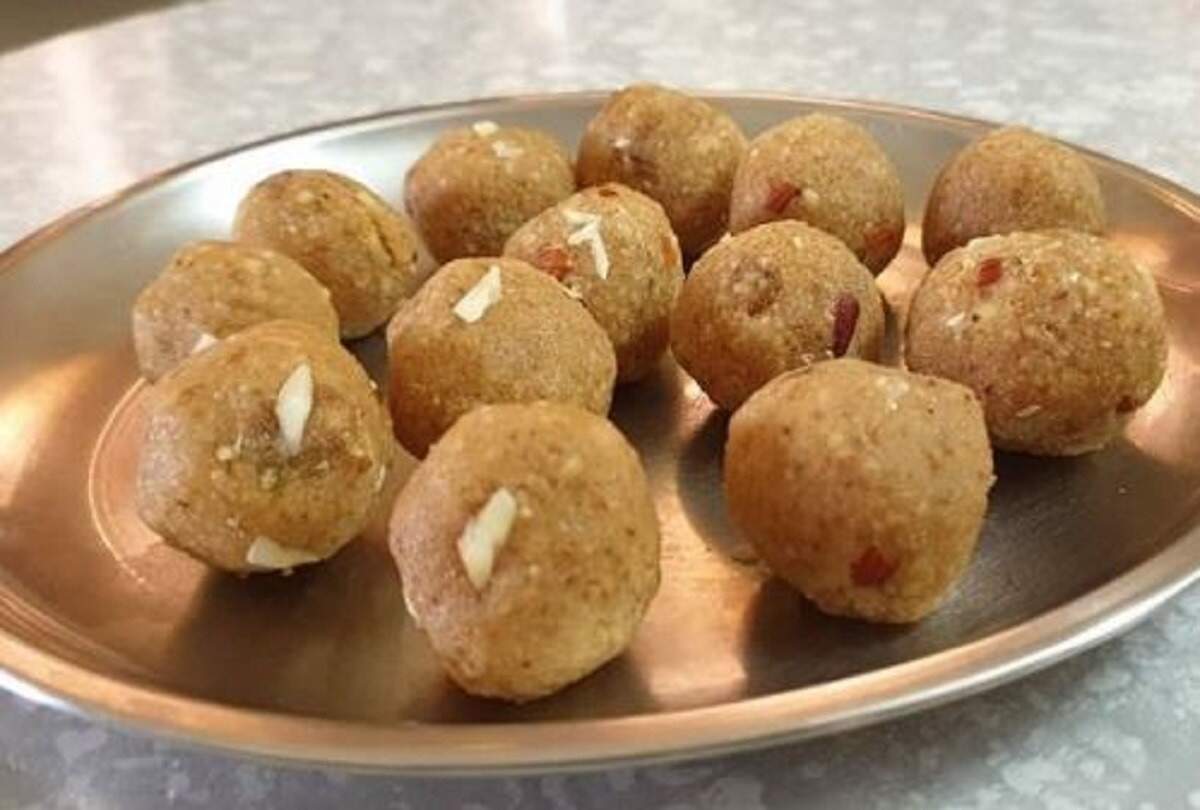 सर्दियों में आपका खास ध्यान रखेगा ये लड्डू, घर में भी बना सकते हैं आप, जानें रेसिपी