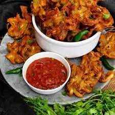 Recipe Of The Day: बनाने हैं कम ऑयली पकौड़े तो रखें इन बातों का ध्यान, स्वाद के साथ मिलेगी अच्छी सेहत