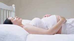 Pregnancy: गर्भावस्था के दौरान कैसे सोना चाहिए? एक्सपर्ट से जानिए सही तरीका