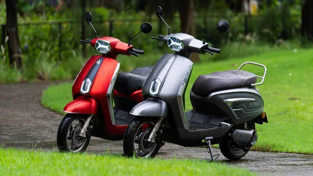 फटाफट बना लो इस कंपनी का इलेक्ट्रिक स्कूटर खरीदने का प्लान, मिल रहा 10000 रुपए तक का बंपर डिस्काउंट!