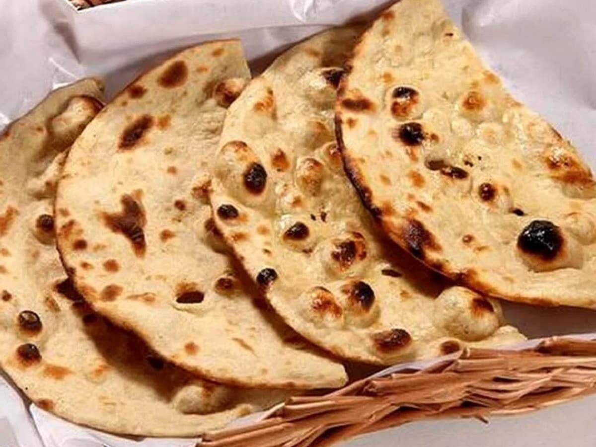 ​प्रेशर कुकर में बनाएं तंदूरी रोटी, आएगा एकदम ढाबे वाला टेस्ट