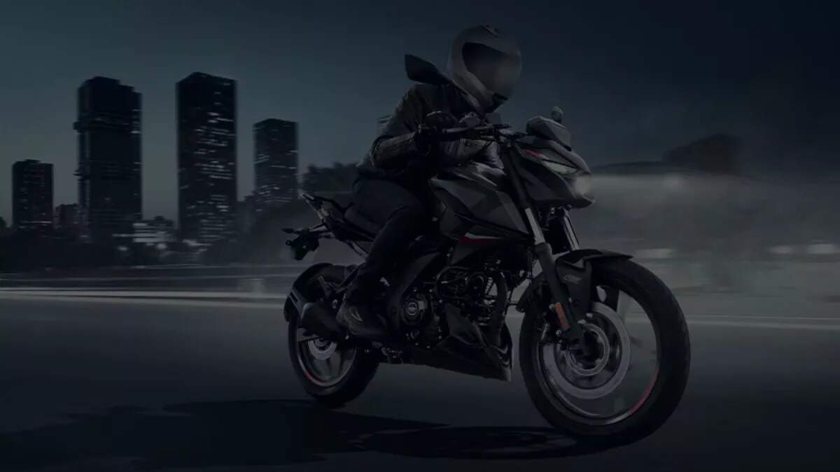 बजाज ने किया Updated Pulsar N250 की लॉन्चिंग का ऐलान, LCD डिस्प्ले से लैस हो सकती है न्यू बाइक