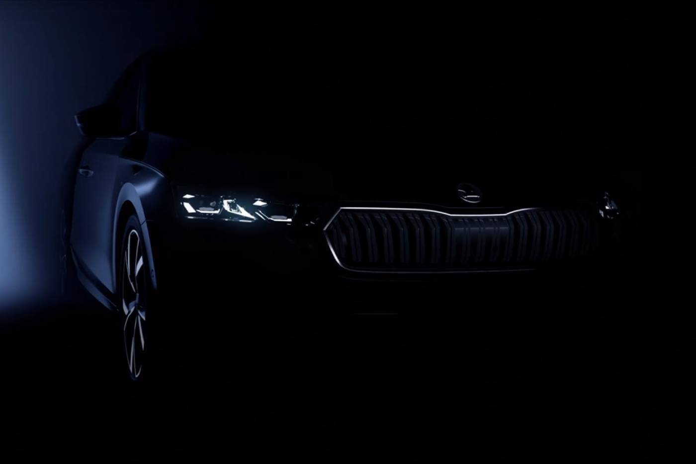 2024 Skoda Octavia Facelift के ग्लोबल डेब्यू से पहले जारी हुआ टीजर, जानें डिजाइन से लेकर फीचर्स तक क्या हैं उम्मीदें