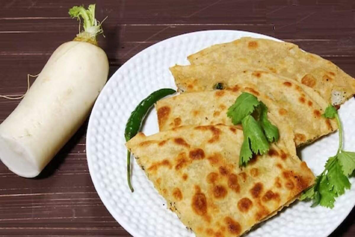 वाह! आगरा के पराठे का लजीज जायका, जवाहरलाल नेहरू, बिल क्लिंटन और अटल बिहारी वाजपेई भी ले चुके हैं स्वाद