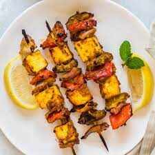 Paneer Tikka Masala: सर्दियों में गरमा-गरम पनीर टिक्का मसाला का लें मज़ा, ये है रेसिपी