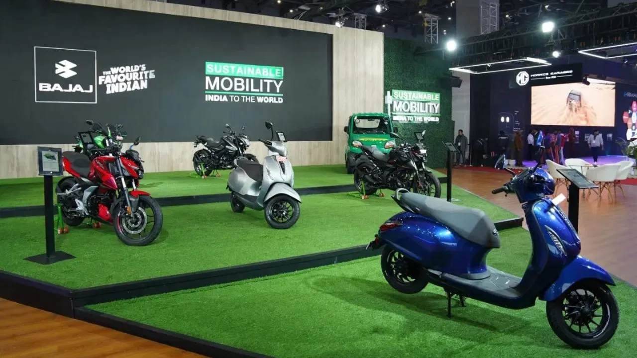 Bharat Mobility Expo 2024:अब पेट्रोल के बजाय इस तेल से चलेगी बजाज पल्सर! कंपनी ने शोकेस किया नया वर्जन; लॉन्च होते ही खरीदने टूटेंगे ग्राहक...