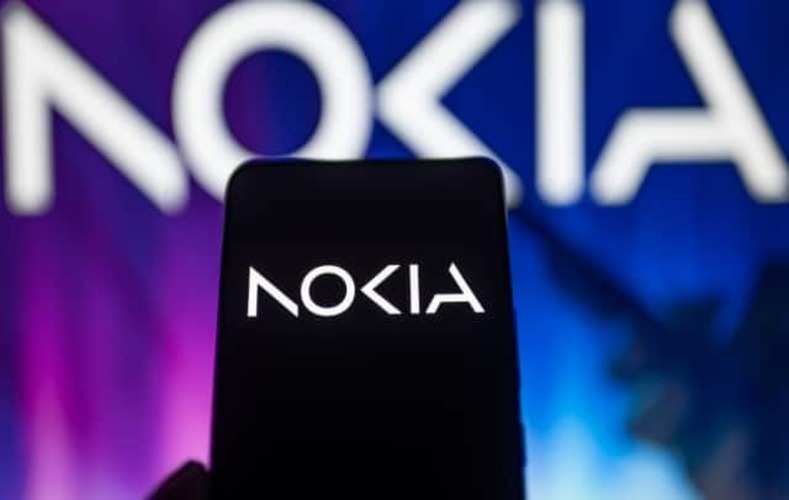 Amazon Sale में मच गई लूट, ₹1500 से कम में Nokia के फोन खरीदने का मौका