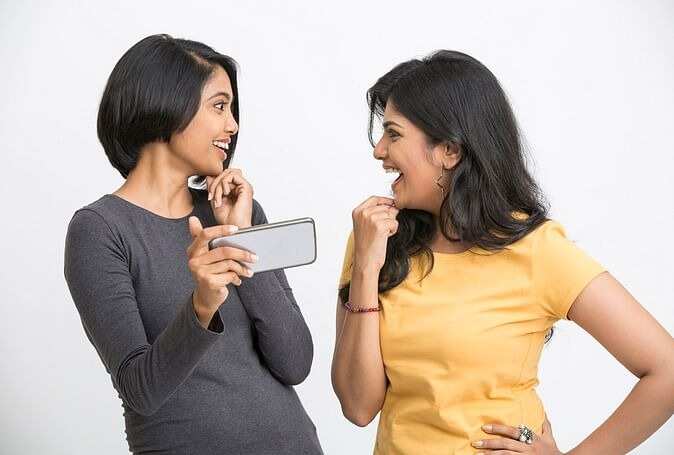 खुश रहने के लिए अपनाएं ये तरीके, जीवन में आ जाएगी बहार