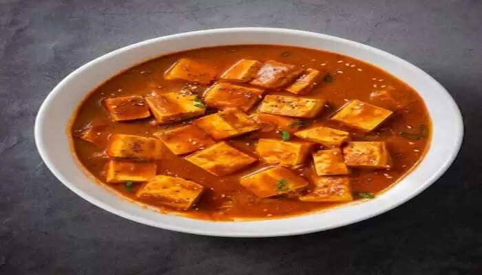 Dinner Recipe: मिनटों में तैयार पनीर से बनी इस शाही सब्जी को खाकर मेहमान अपनी उंगलियां चाटते रह जाएंगे.