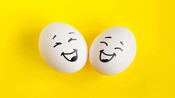 Hindi Jokes: बाप-बेटे की मजेदार बातें पढ़कर हंस हंसकर हो जाएंगे लोटपोट, पढ़िए वायरल जोक्स