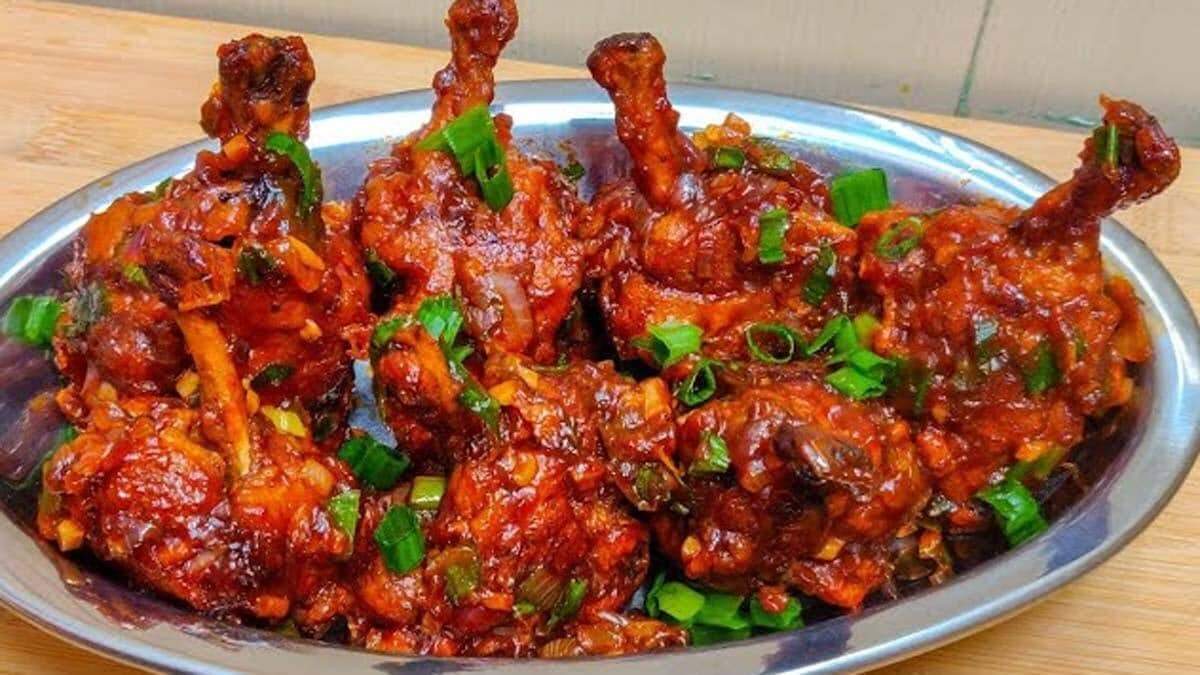 इस क्रिस्पी चिकन लॉलीपॉप के दीवाने हैं लोग, मीठी और तीखी चटनी से बनता है स्वाद लाजवाब