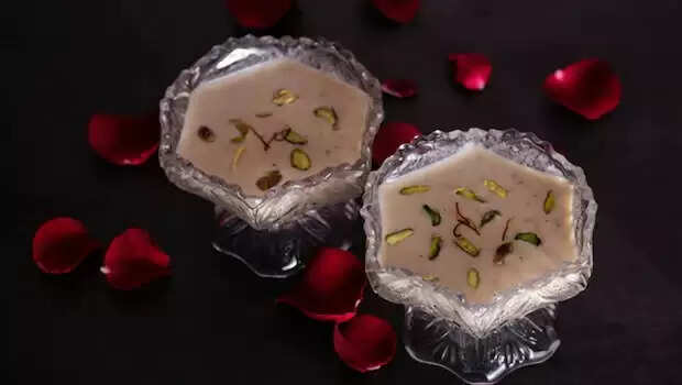 Recipe: सिर्फ 10 मिनट में रबड़ी बनाने के लिए इन आसान टिप्स और ट्रिक्स को फॉलो करें