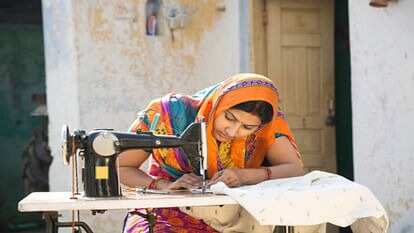 Free Silai Machine Yojana: सरकार फ्री में दे रही है सिलाई मशीन, पाने के लिए करना होगा बस ये काम