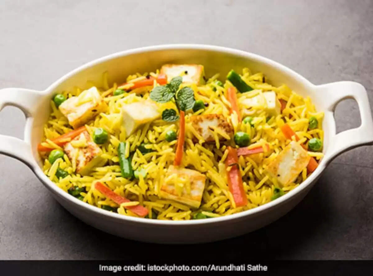 रात के खाने के लिए जल्दी खाना बनाना चाहते हैं, इस तहरी ​​​​​​​ रेसिपी का पालन करें, आप मिनटों में स्वादिष्ट और स्वस्थ भोजन करेंगे