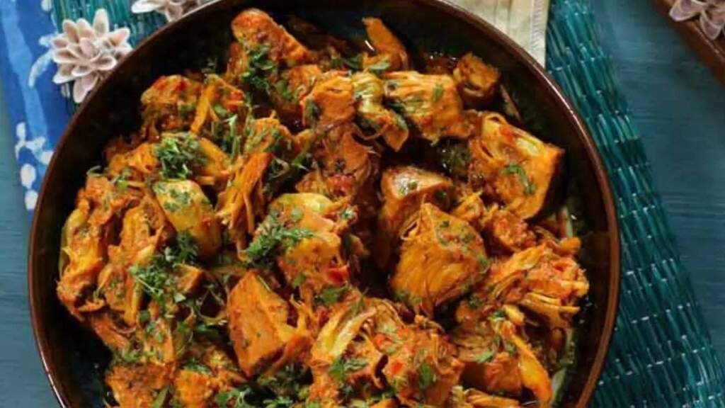 घर पर बनाएं स्वादिष्ट कटहल कोरमा
