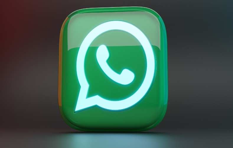 WhatsApp Trick: अब बिना प्ले बटन दबाए पढ़े वॉट्सऐप पर आया ऑडियो नोट