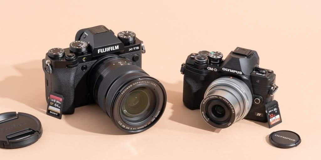  कौन-सा कैमरा है Best DSLR या Mirrorless Camera? इन दोनों में क्या हैं अंतर?  जाने यहां
