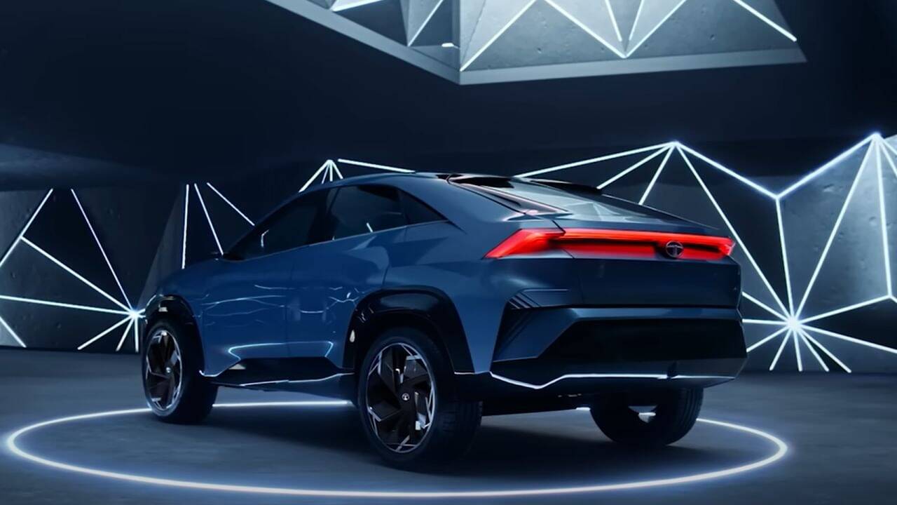 Upcoming Electric Cars 2024: देश में इन इलेक्ट्रिक कारों की होने वाली है एंट्री, टाटा से लेकर हुंडई तक शामिल