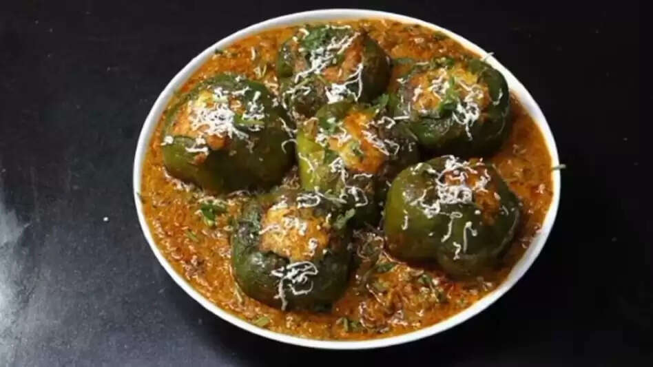Recipe: स्वादिष्ट भरवां शिमला मिर्च झटपट, बहुत ही आसान रेसिपी में बनाएं