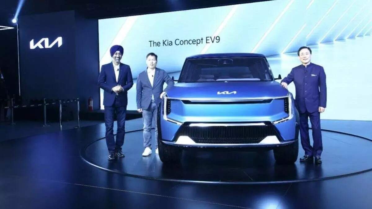 Kia EV9: शुरू हुई किआ EV9 इलेक्ट्रिक एसयूवी की टेस्टिंग, जल्द हो सकती है लॉन्च!