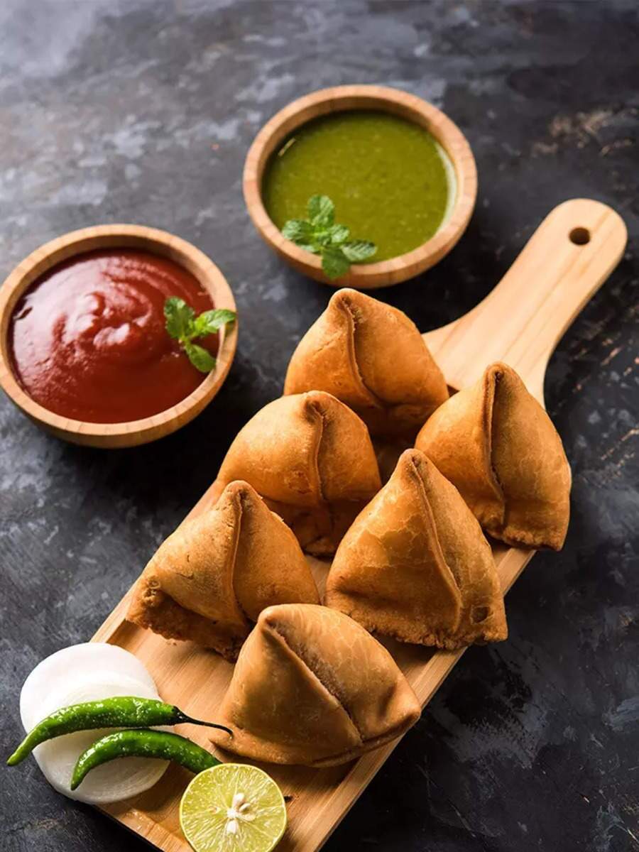 13 मसालों से तैयार होता है ये समोसा, अनोखे स्वाद ने लोगों को बनाया दीवाना