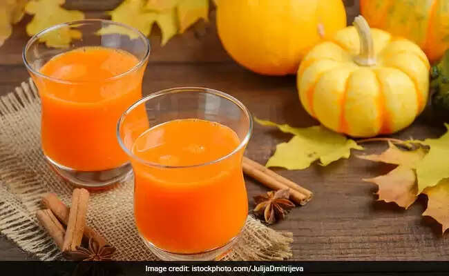 कद्दू का जूस रेसिपी: कद्दू का जूस सिर्फ डायबिटीज, मोटापे को कंट्रोल करने में मददगार नहीं, यहां जानें फायदे और नुस्खे.
