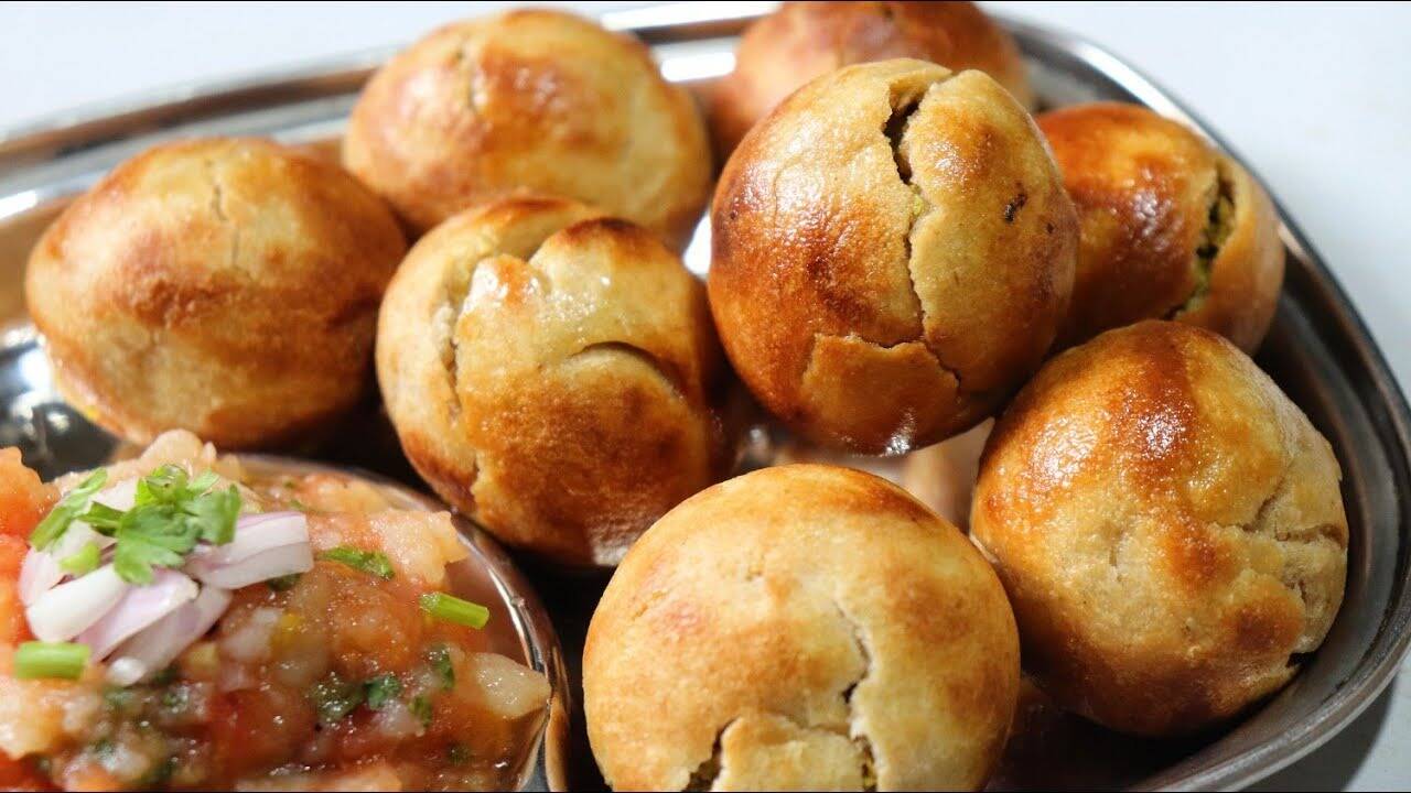 100 किलो आटा, 25KG सत्तू... इस दुकान के लिट्टी-चोखा ने मचाई धूम, एक दिन 2000 पीस की बिक्री