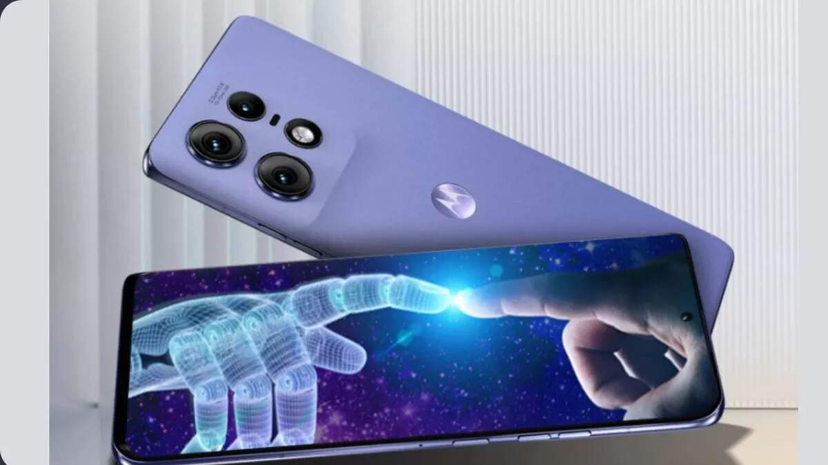 Motorola Edge 50 Pro 5G: AI फीचर के साथ लॉन्च हुआ धाकड़ कैमरा वाला फोन, फटाफट चेक कर लें खास फीचर्स और कीमत