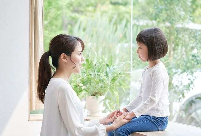 Parenting Tips: मेलजोल से होता है बच्चों का विकास, जानिए कैसे सिखाएं घुलना-मिलना