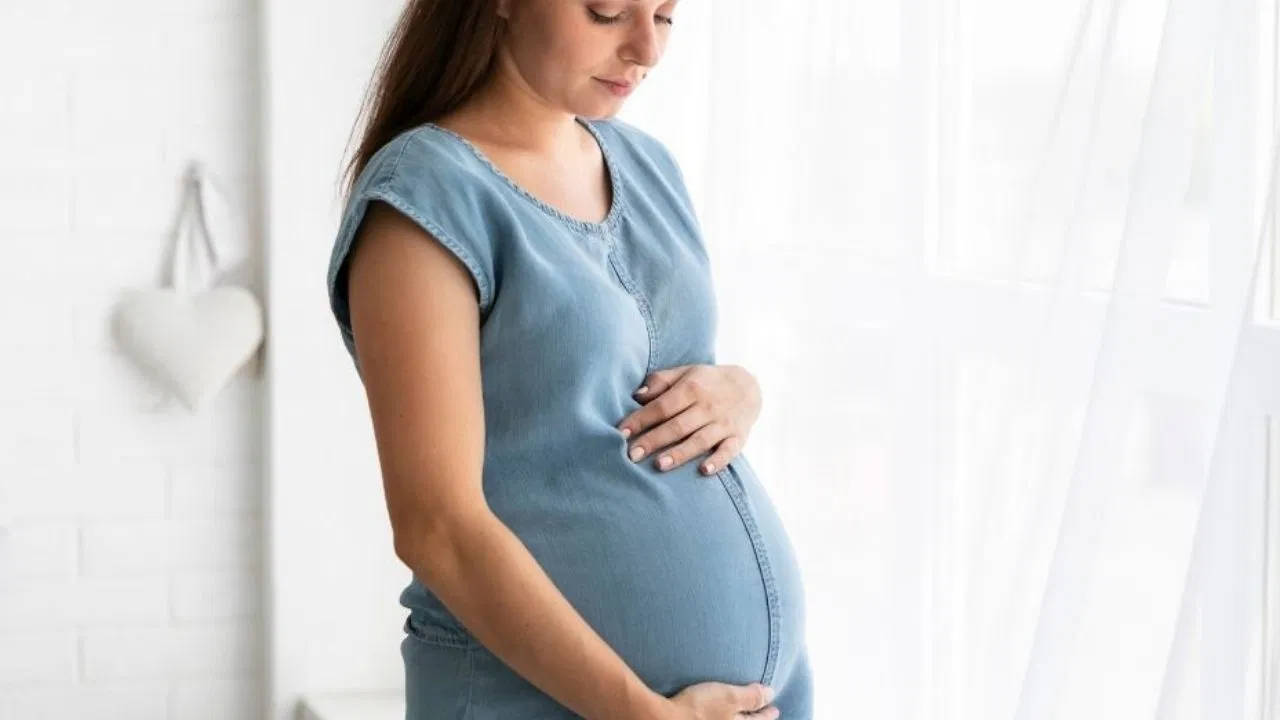 Pregnancy में पेट पर होने वाली खुजली से राहत दिलाने में ये घरेलू उपाय साबित हो सकते हैं मददगार