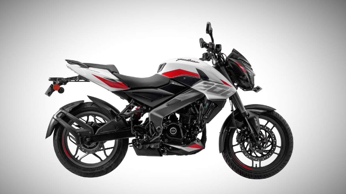 Bajaj का बड़ा धमाका! एक साथ लॉन्च किया PULSAR सीरीज़ की दो नई बाइक्स, कीमत है इतनी	